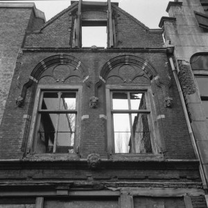 Gevel monument casco 2