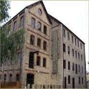 Housing in existing buildings. How to best tackle this transformation?